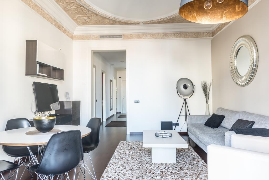 Bailen8 Apartamento Barcelona Exterior foto