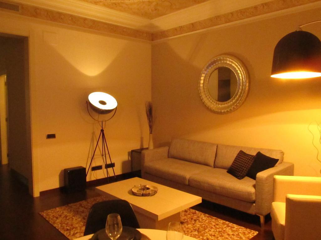 Bailen8 Apartamento Barcelona Exterior foto